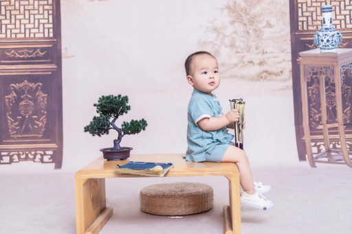 磁县宝宝几个月会认人